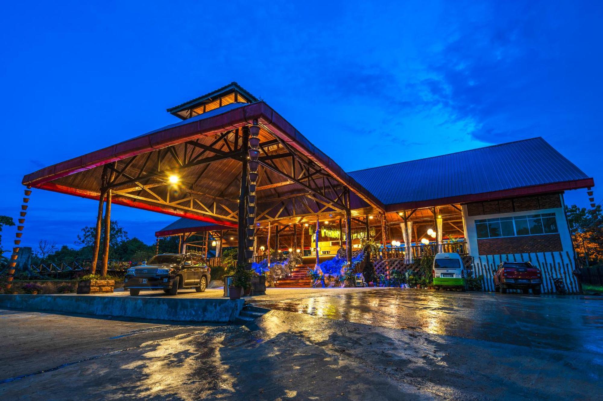 Borneo Sepilok Rainforest Resort ภายนอก รูปภาพ